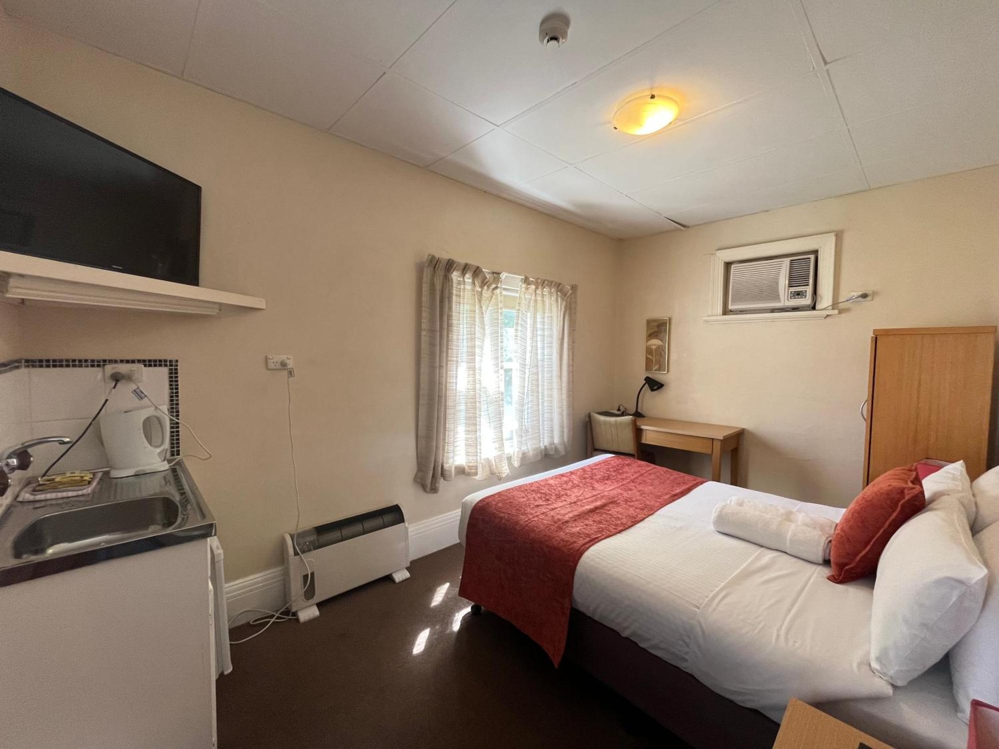 Princes Lodge Motel Adelaide Bagian luar foto