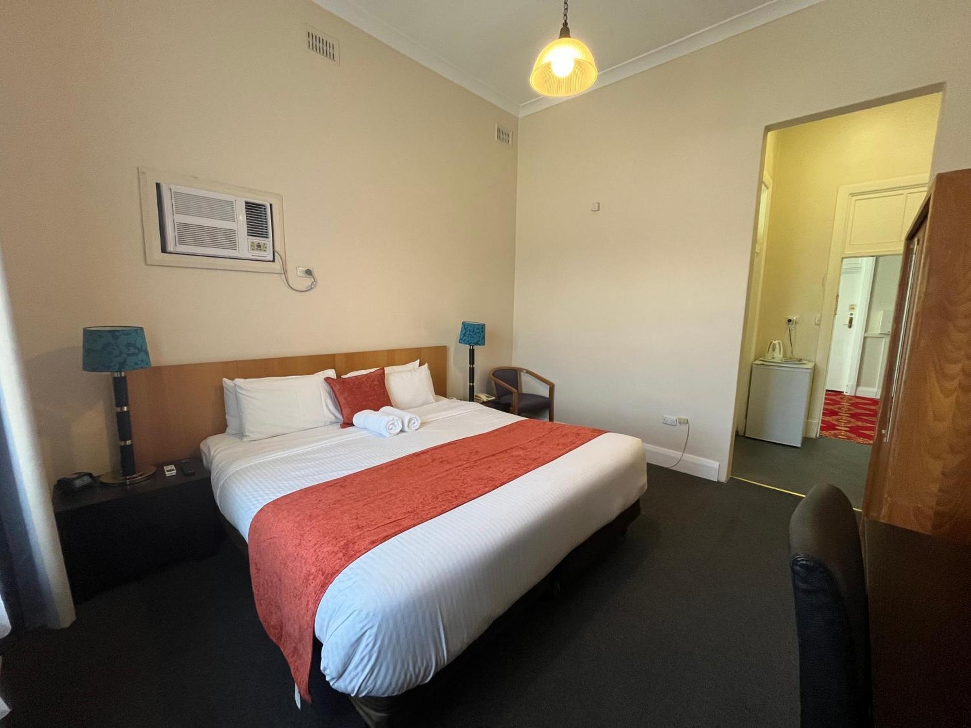 Princes Lodge Motel Adelaide Bagian luar foto